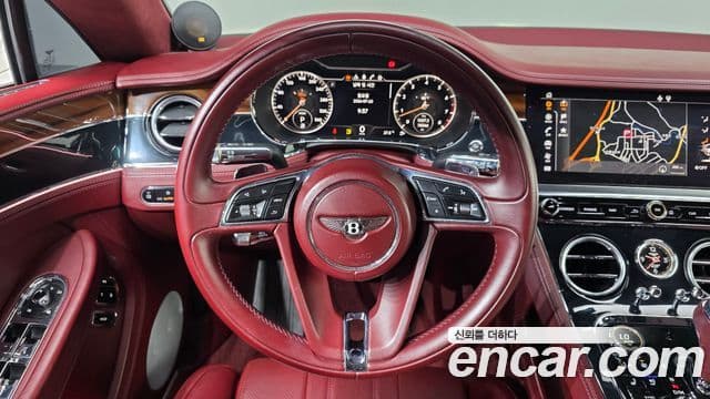 Bentley Continental GT 2019 — Photo 9/34