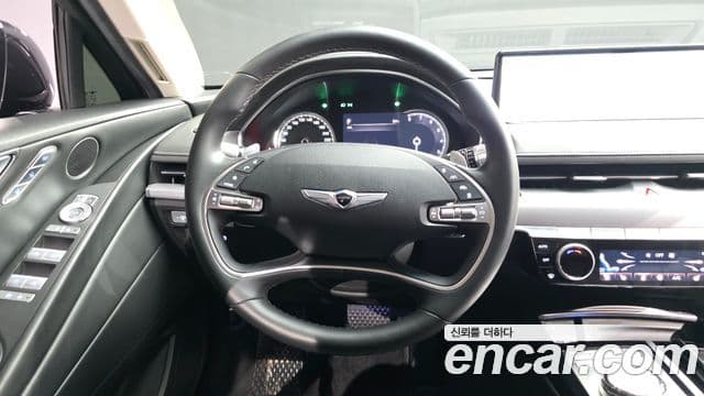 Genesis Electrified G80 2023 — Şəkil 13/20
