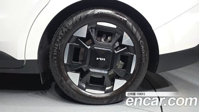 Kia Carnival 2024 — Photo 7/36