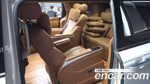 Kia Carnival 2024 — Photo 17/36