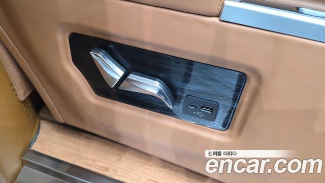 Kia Carnival 2024 — Photo 31/36