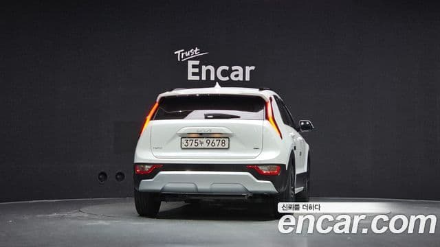 Kia Niro 2022 — фото 3 из 20