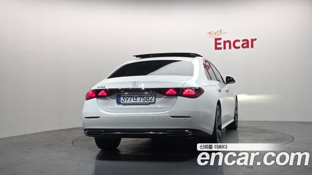 Mercedes-Benz E-Class 2026 — Şəkil 4/20