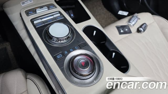 Genesis GV70 2023 — фото 9 из 20