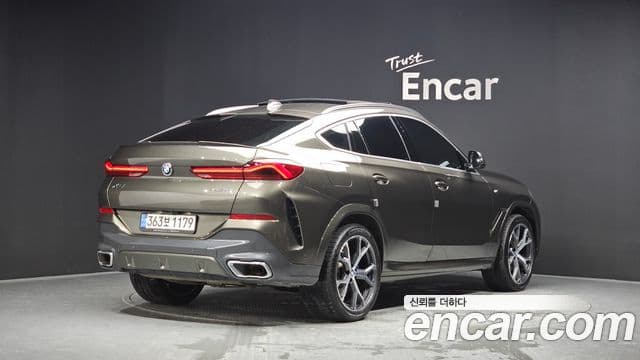 BMW X6 2021 — ფოტო 1/20