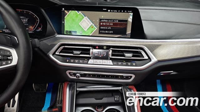 BMW X6 2021 — ფოტო 14/20