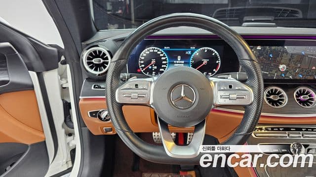 Mercedes-Benz E-Class 2020 — ფოტო 13/20