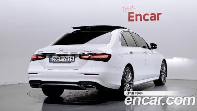 Mercedes-Benz E-Class 2021 — Şəkil 2/20