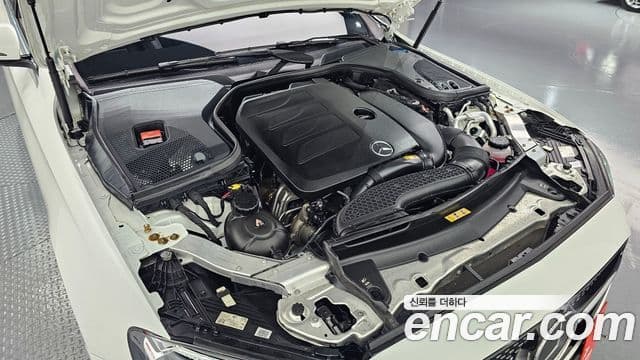 Mercedes-Benz E-Class 2021 — Şəkil 6/20