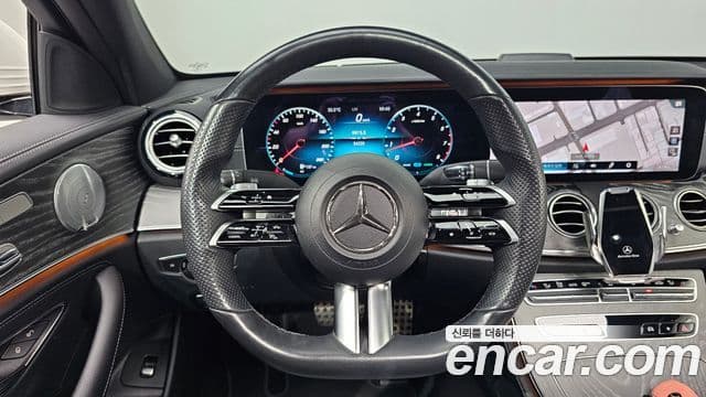 Mercedes-Benz E-Class 2021 — Şəkil 13/20