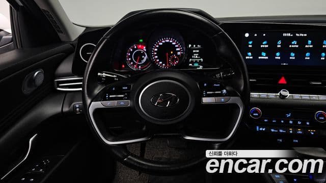 Hyundai Avante 2020 — ფოტო 13/20