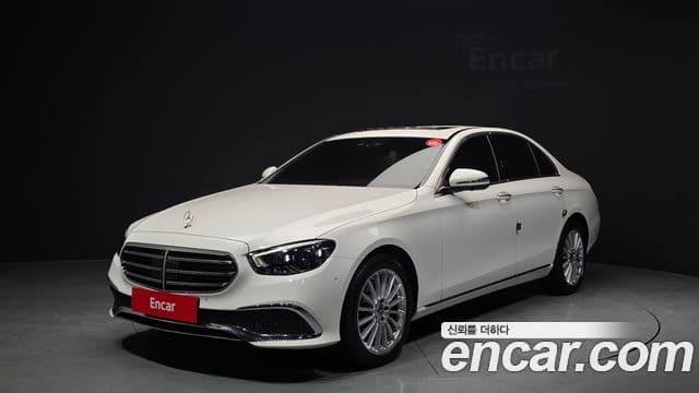 Mercedes-Benz E-Class 2022 — Şəkil 10/20