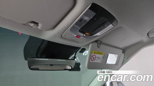 Kia Seltos 2023 — фото 16 из 20