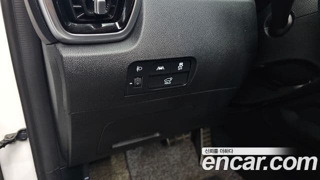 Kia Sorento 2021 — Фото 18/20