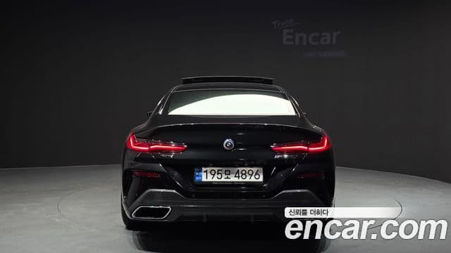BMW 8 Series 2022 — Şəkil 4/20