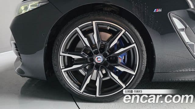 BMW 8 Series 2022 — Şəkil 5/20