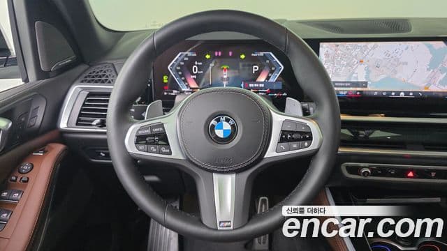 BMW X5 2025 — Фото 15/20