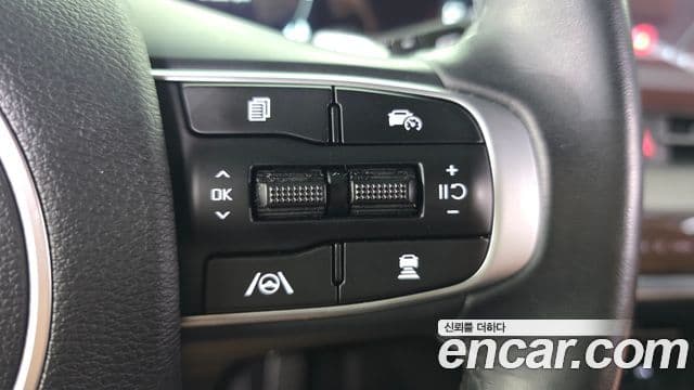 Kia Sportage 2023 — фото 15 из 20