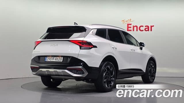 Kia Sportage 2022 — ფოტო 2/20