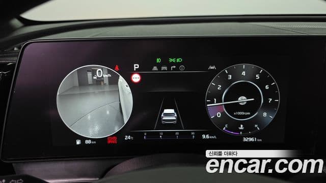Kia Sportage 2022 — ფოტო 8/20