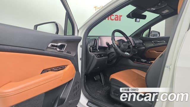Kia Sportage 2022 — ფოტო 29/32