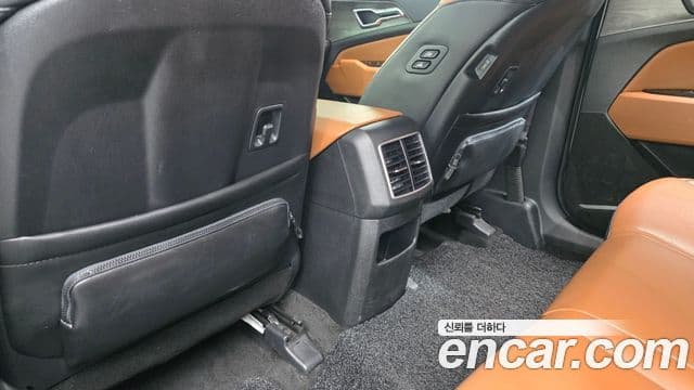 Kia Sportage 2022 — ფოტო 10/32
