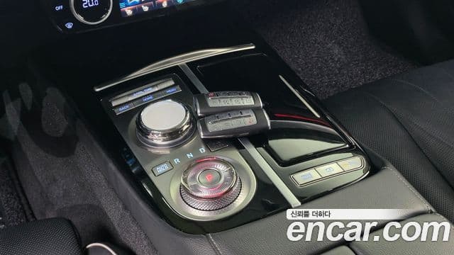 Genesis Electrified G80 2022 — ფოტო 9/20
