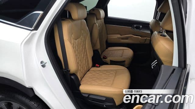 Kia Sorento 2021 — ფოტო 11/20