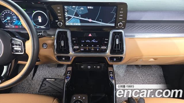 Kia Sorento 2023 — ფოტო 13/20