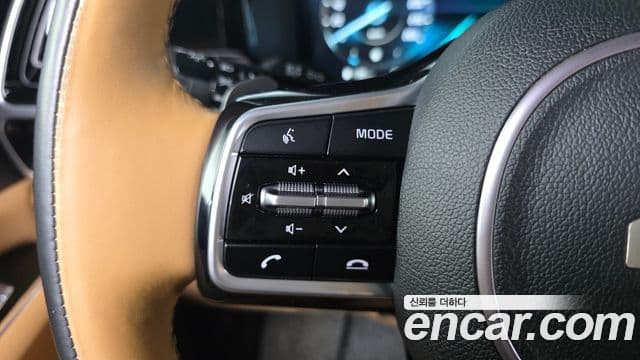 Kia Sorento 2023 — ფოტო 20/20