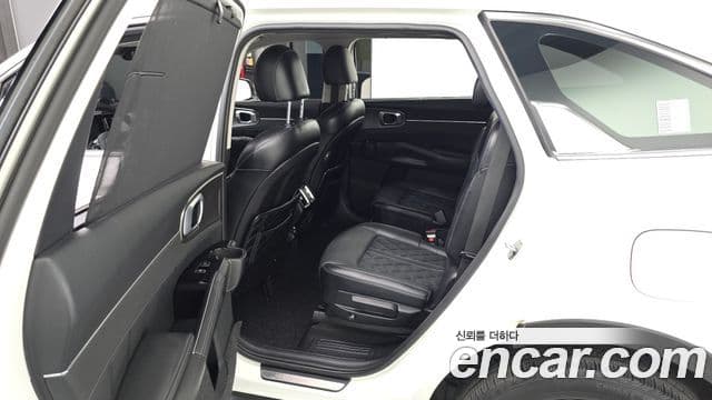 Kia Sorento 2020 — Фото 11/20