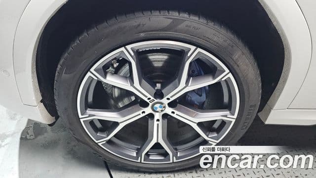 BMW X6 2022 — ფოტო 5/20