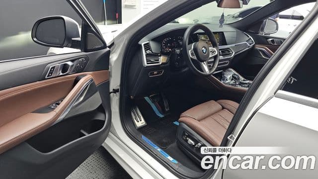 BMW X6 2022 — ფოტო 10/20
