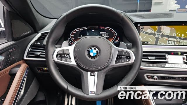 BMW X6 2022 — ფოტო 12/20
