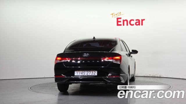 Hyundai Avante 2023 — ფოტო 3/20