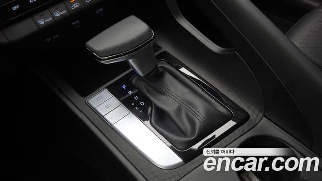 Hyundai Avante 2023 — ფოტო 8/20