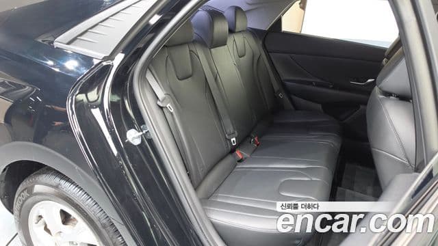 Hyundai Avante 2023 — ფოტო 12/20