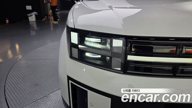 Hyundai Santa Fe 2023 — Photo 26/35