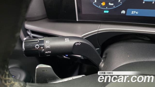 Hyundai Santa Fe 2023 — Photo 2/35