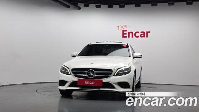 Mercedes-Benz C-Class 2019 — фото 3 из 20