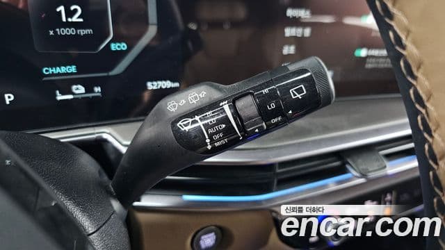 Kia Sorento 2024 — Şəkil 16/20