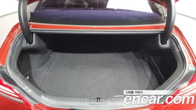 Genesis G70 2019 — ფოტო 18/20