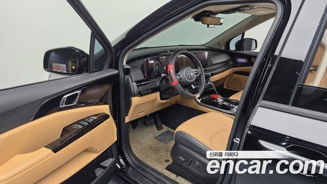 Kia Carnival 2021 — Фото 10/20
