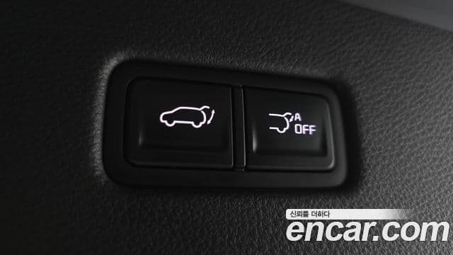 Kia Carnival 2021 — Фото 17/20