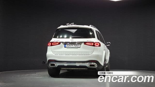 Mercedes-Benz GLS-Class 2023 — Photo 13/21