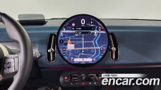 Mini Cooper S Countryman 2024 — фото 12 из 20