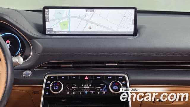 Genesis GV80 2020 — фото 14 из 20