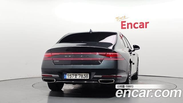 Genesis G90 2022 — ფოტო 4/20