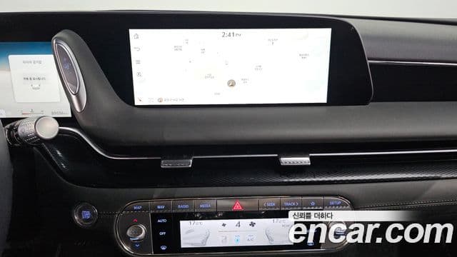 Genesis G90 2022 — ფოტო 14/20