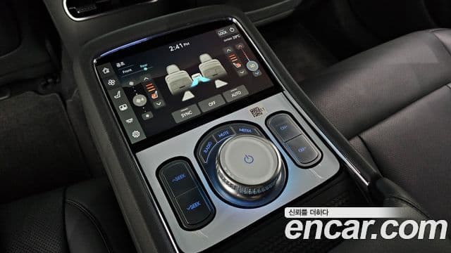 Genesis G90 2022 — ფოტო 18/20
